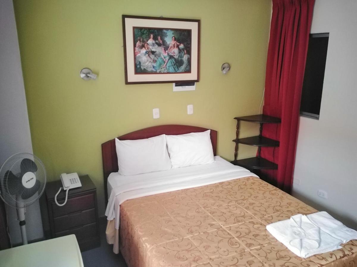 Hotel Plaza Bolognesi 344 Trujillo Exterior foto
