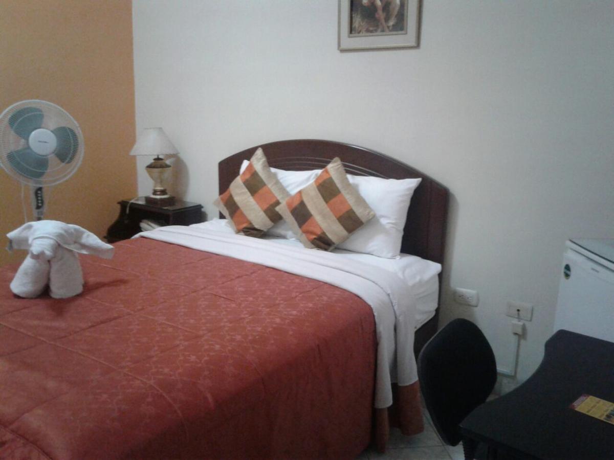 Hotel Plaza Bolognesi 344 Trujillo Exterior foto